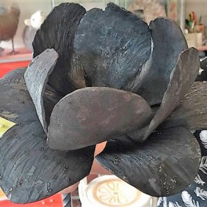 Blacksmithing - Sculptural Flowers for the Garden